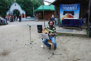 Семён Ильягуев - звонарь и певец